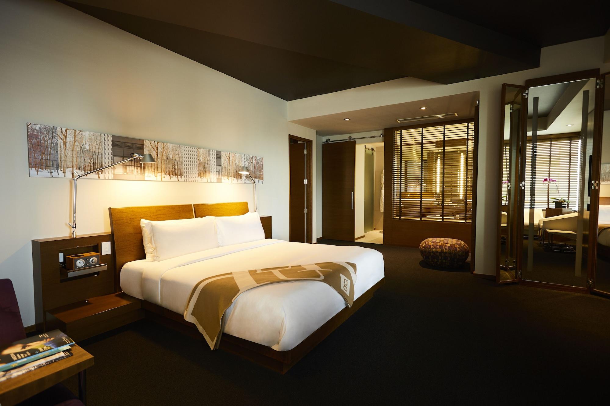 Hotel Le Germain YYC Exterior photo