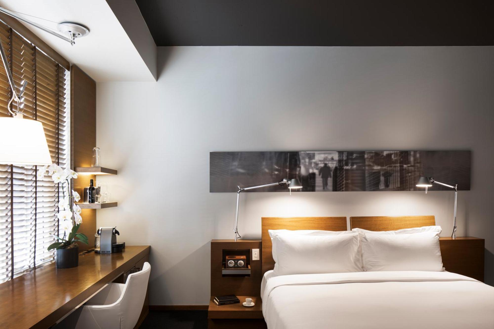 Hotel Le Germain YYC Exterior photo
