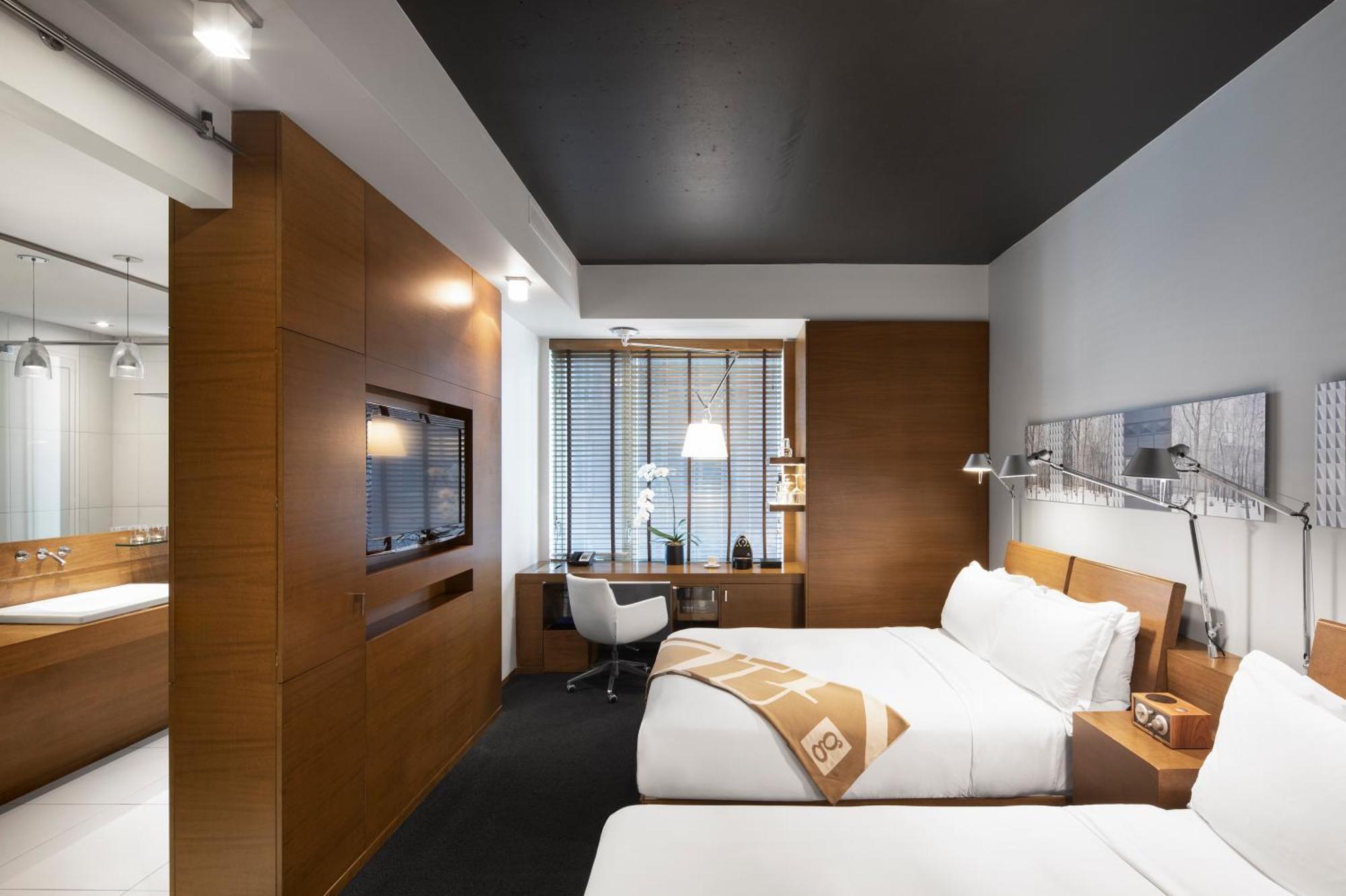 Hotel Le Germain YYC Exterior photo